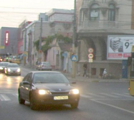 Ce trebuie să cunoaşteţi când circulaţi la intersecţia dintre bulevardul Mamaia şi strada Mihai Viteazu